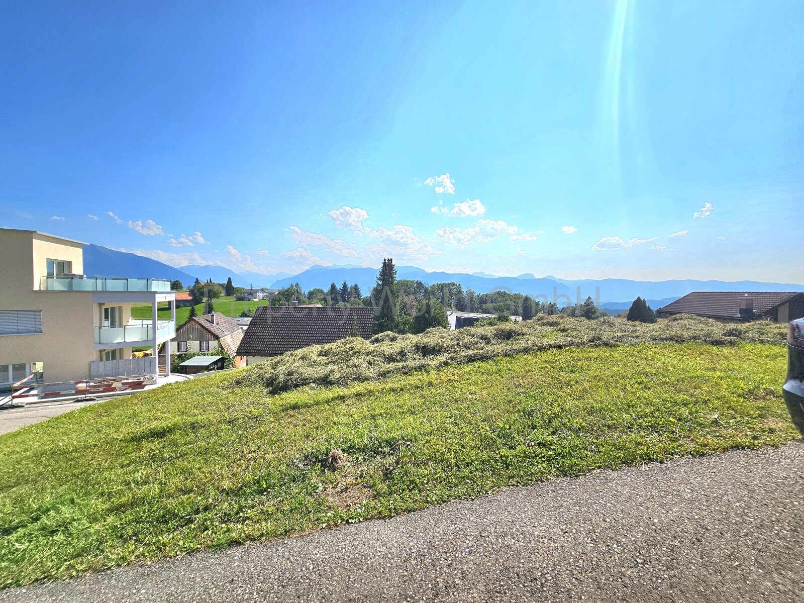 Exklusive 3,5 Zimmer-Whg. im Naherholungsgebiet Gebertingen (Gommiswald)