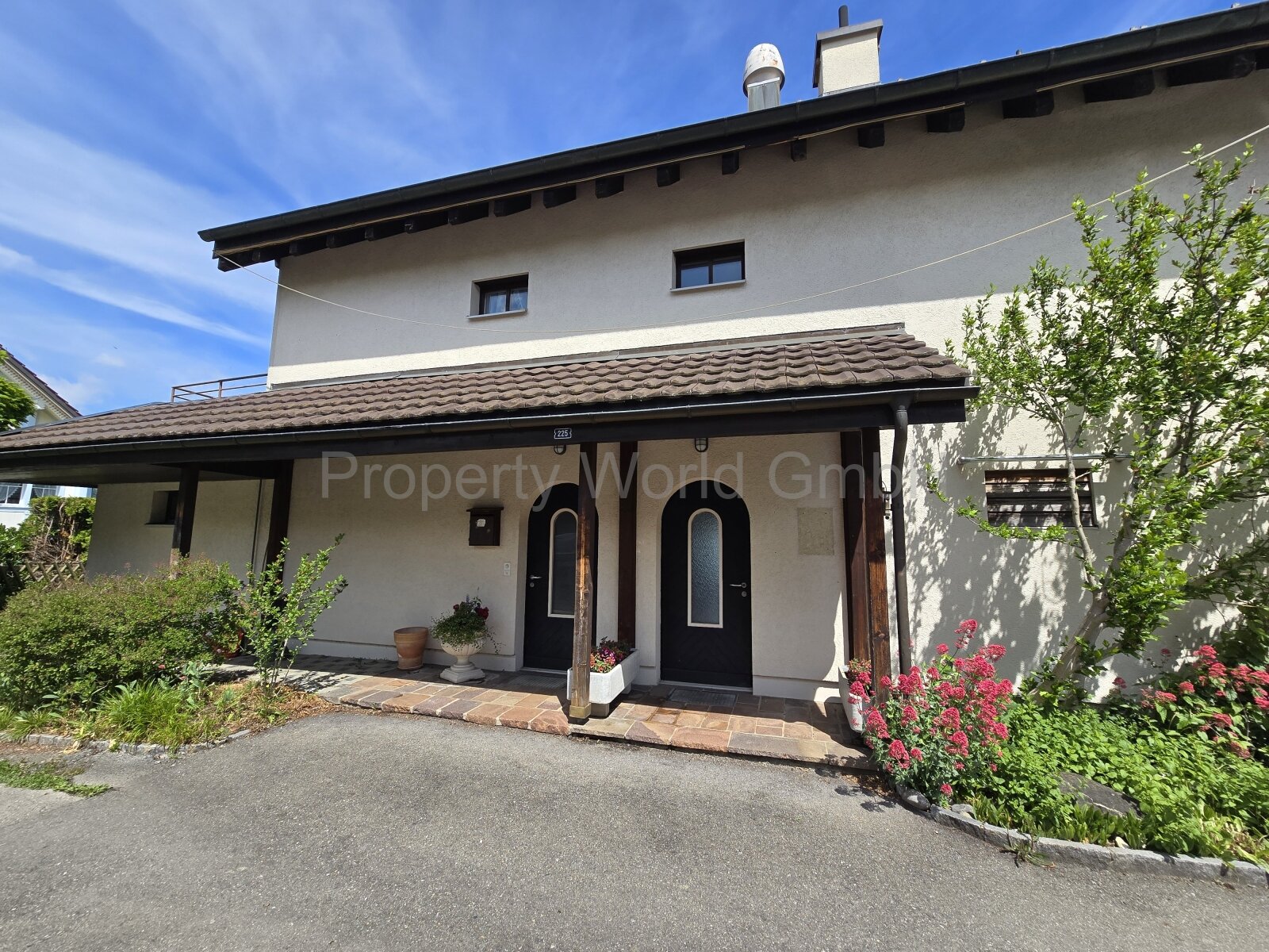 🏡 Ein Ort für neue Perspektiven – Wohnen & Arbeiten über dem Bodensee - mit zusätzlichen 444m2 Wohn- u. Gewerbezone