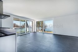 Wohnzimmer (Foto einer ähnlichen Wohnung)