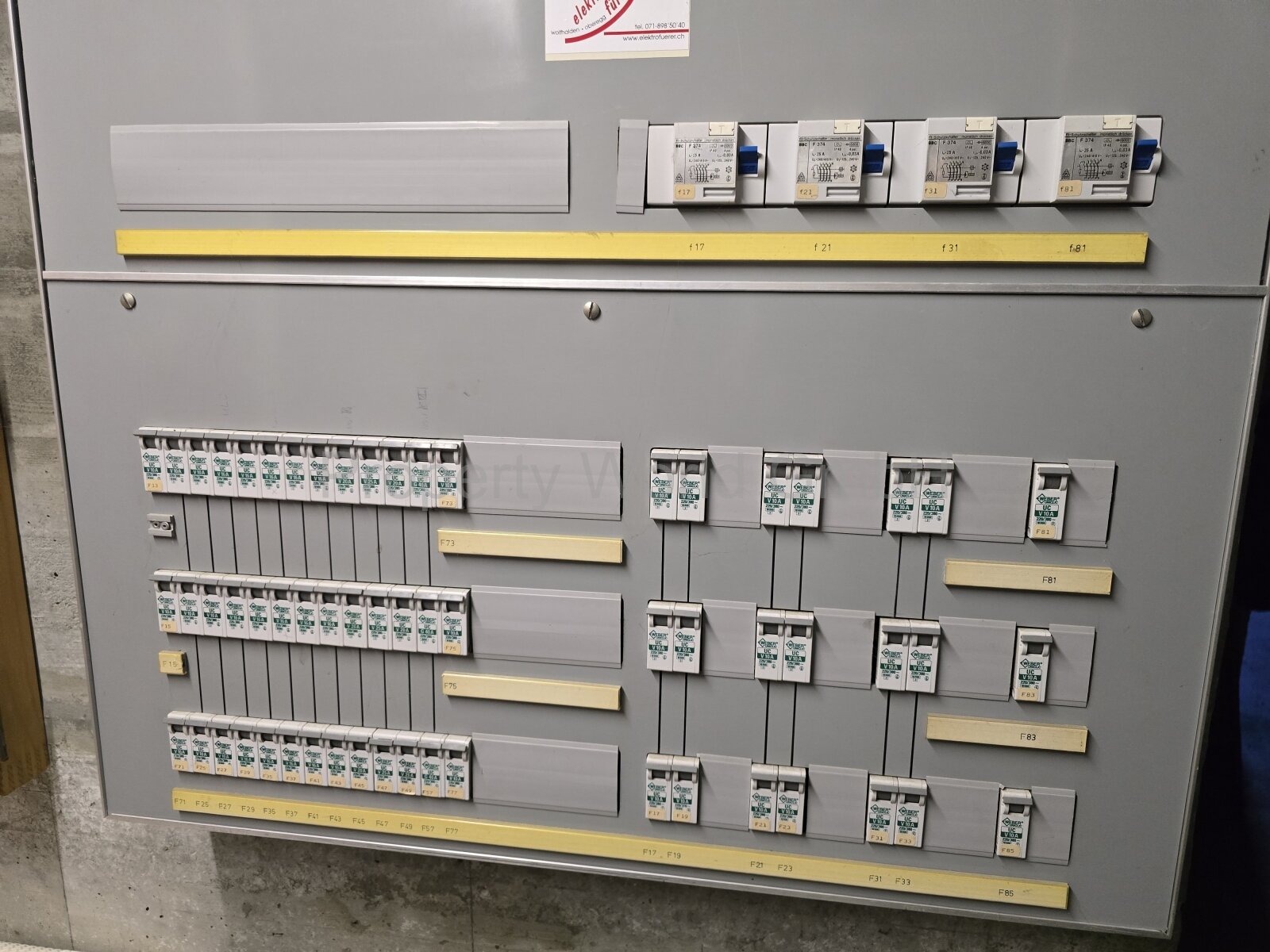 ELEKTRISCH ELEKTRISCH