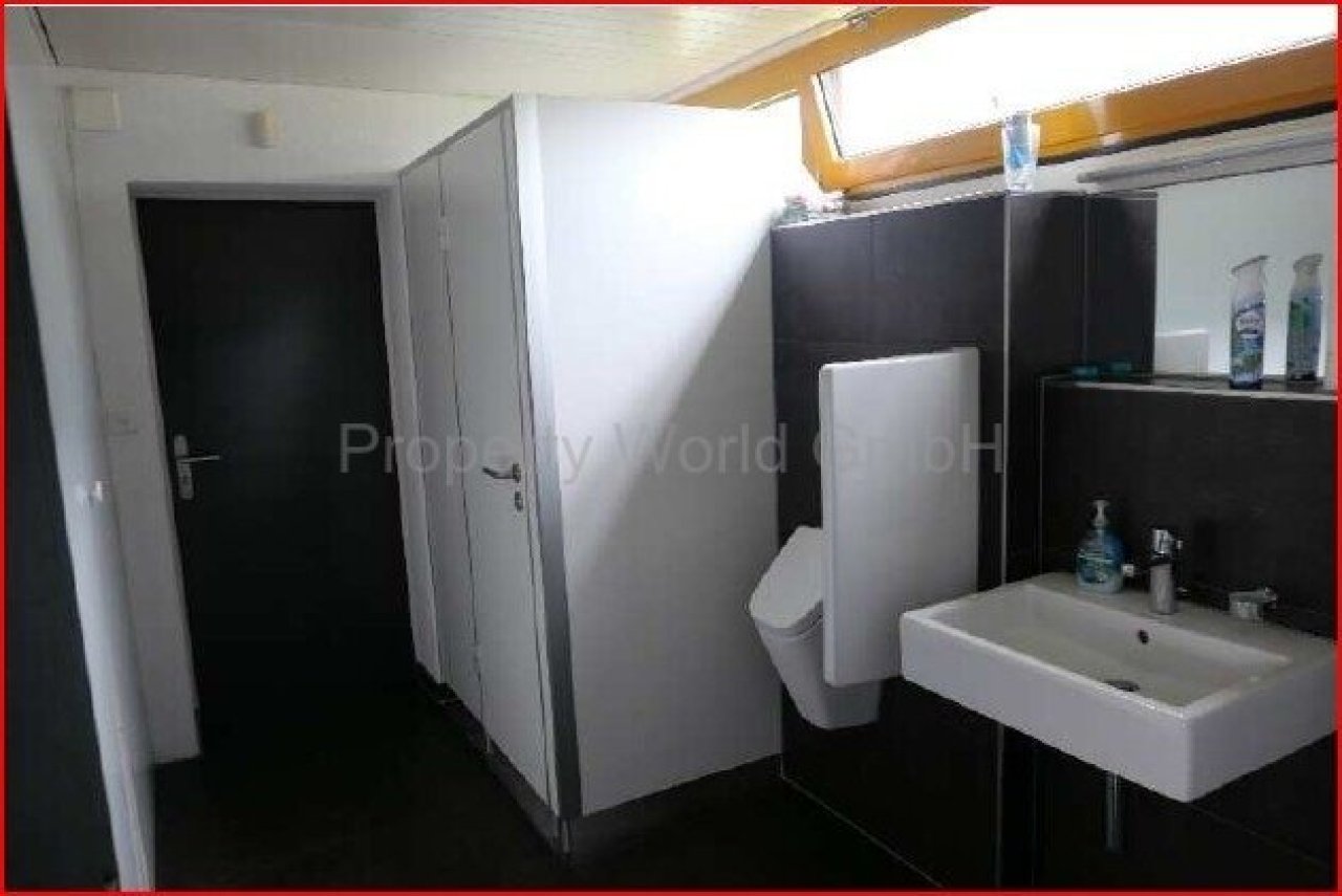 Sanitärbereich EG Sanitärbereich EG