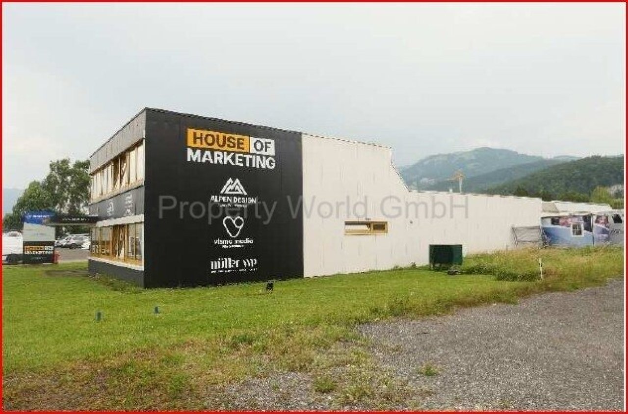 1'146 m2 Grundstücksfläche mit Gewerbegebäude 1'146 m2 Grundstücksfläche mit Gewerbegebäude