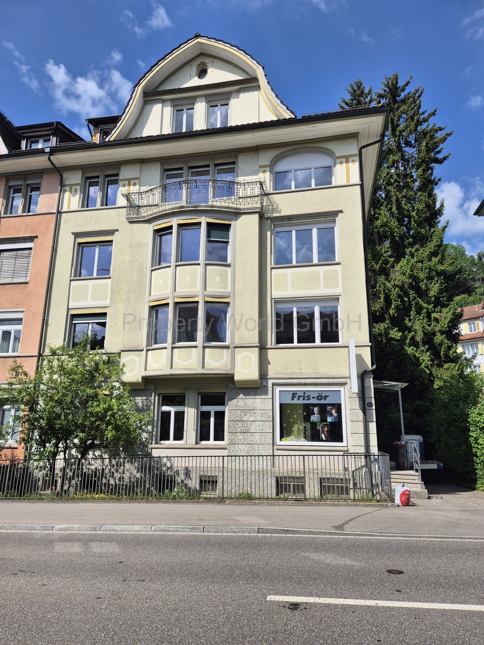 Renditekräftiges Mehrfamilienhaus mit Stil und Geschichte